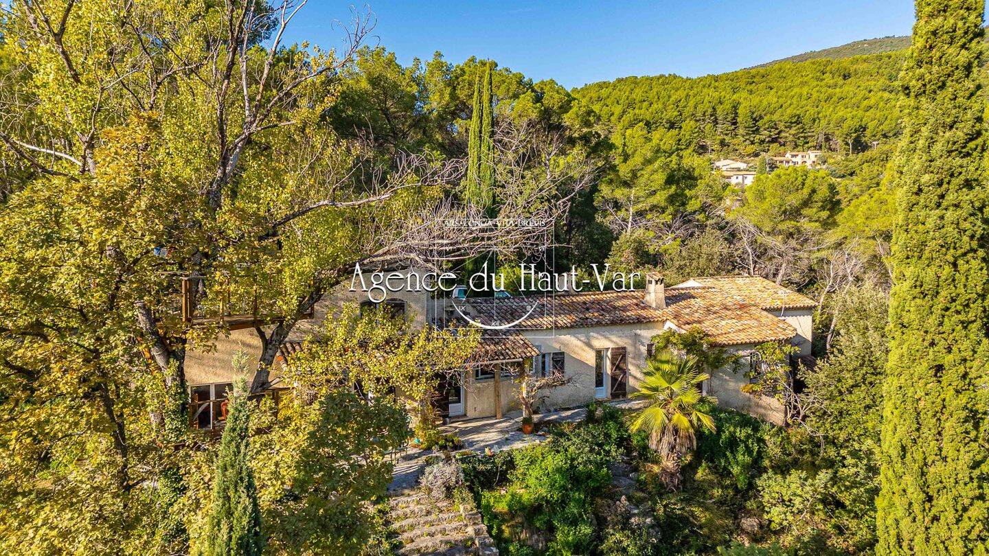 Maison 6 pièces 175 m² · à Seillans · 175 m² · 450 000 €