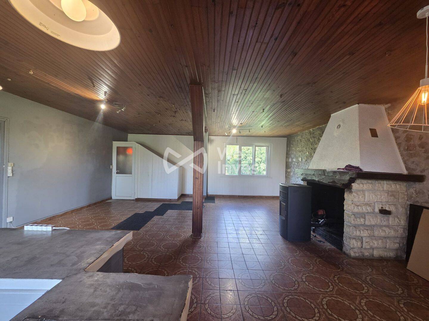 Maison 4 pièces 111 m² · à Brassy · 111 m² · 91 000 €