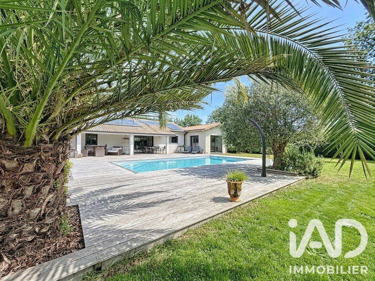 Maison 6 pièces 150 m² · à Bas-Mauco · 150 m² · 394 900 €