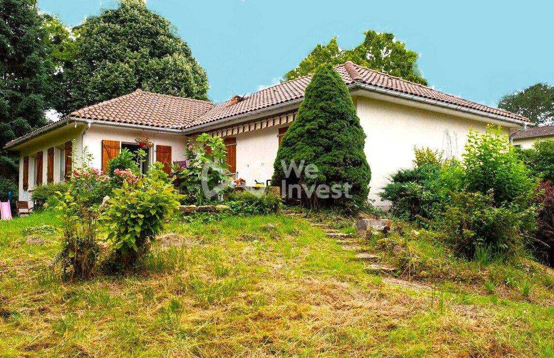 Maison 6 pièces 250 m² · à Cluny · 250 m² · 270 000 €