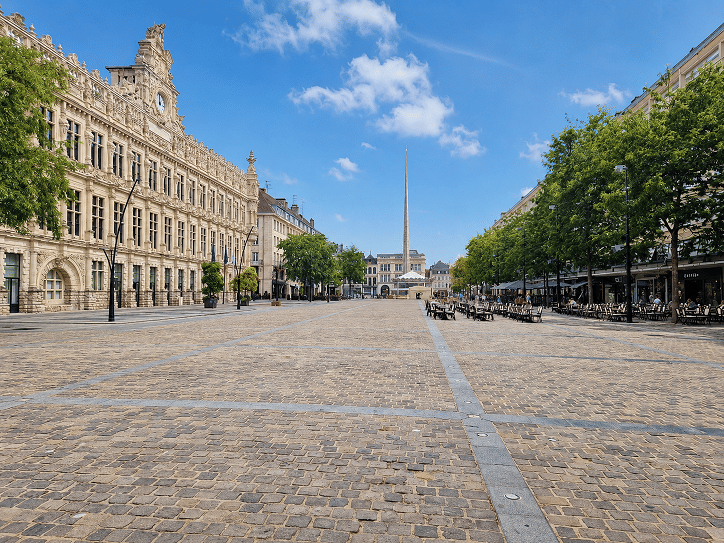 Appartement 3 pièces 83 m² · à Valenciennes · 83 m² · 900 €/mois