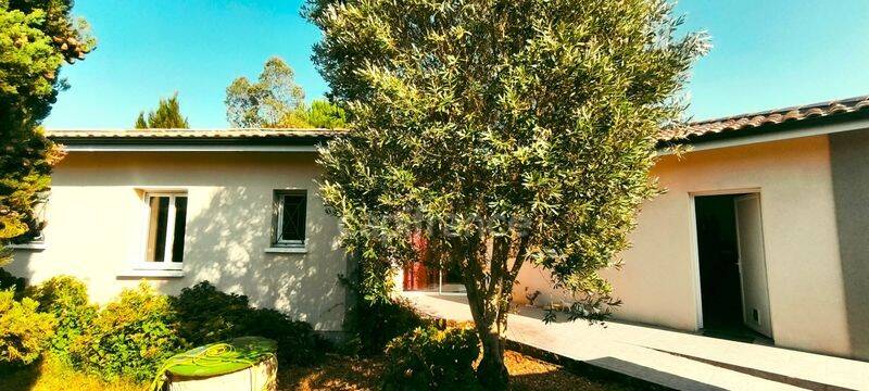 Maison 4 pièces 122 m² · à Biganos · 122 m² · 395 000 €