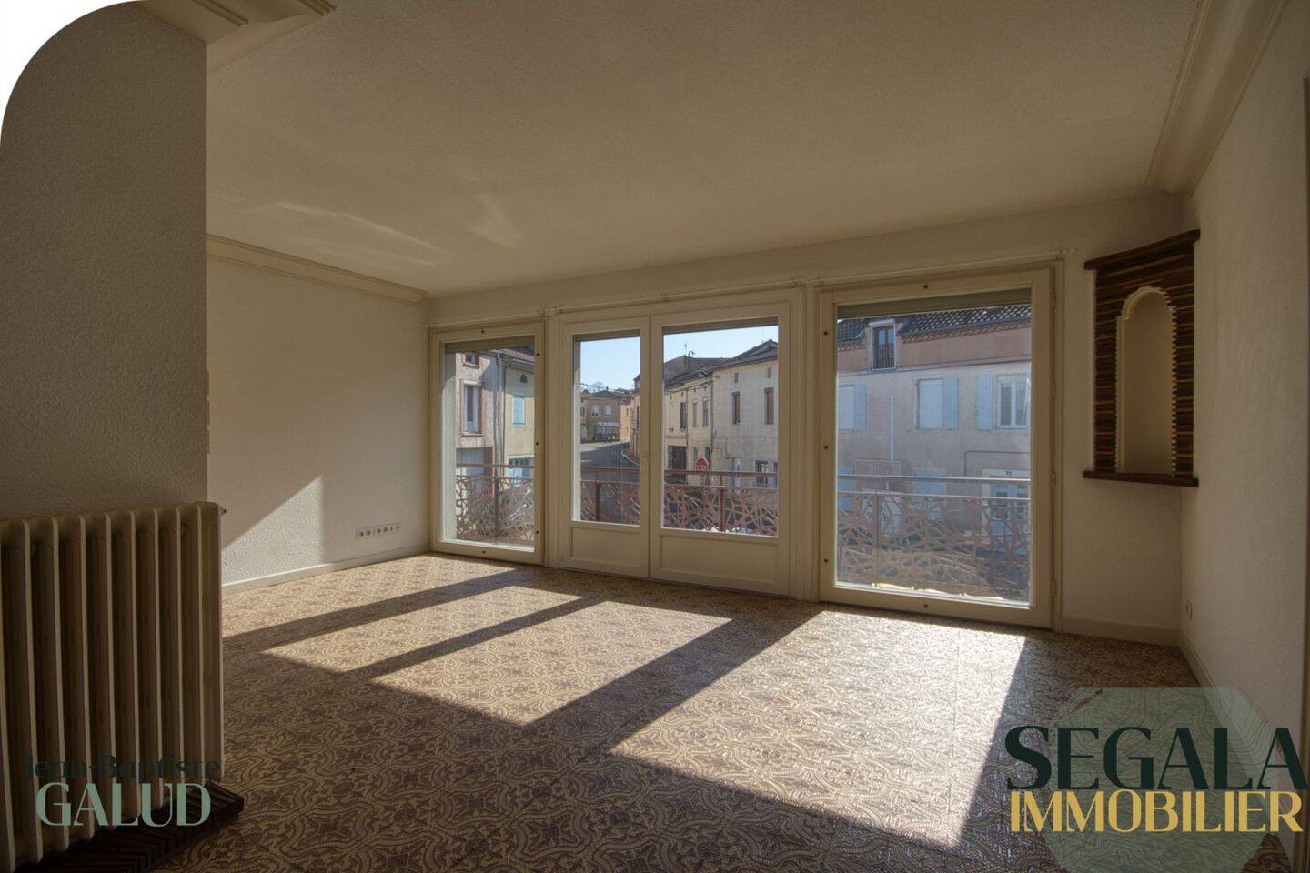 Appartement 5 pièces 92 m² · à Carmaux · 92 m² · 720 €