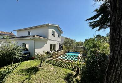 Maison à vendre 450 000 € 6 pièces 5 chambres 147 m² 659 m² de terrain Nord Artigues-Près-Bordeaux 33370