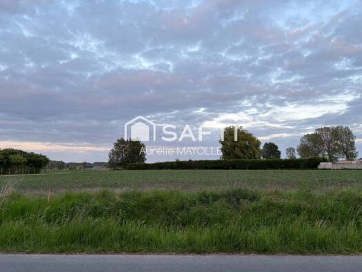 Terrain constructible à vendre 85 000 € 1 485 m² de terrain Gonnehem 62920