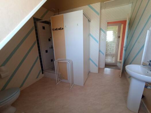 Maison à vendre 239 000 € 16 pièces 7 chambres 211 m² 1 000 m² de terrain Plouescat 29430