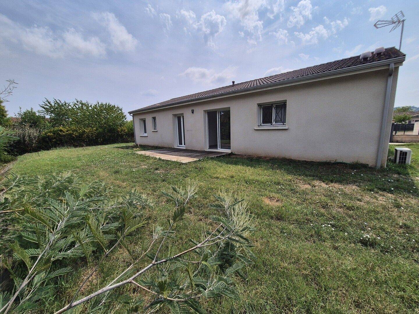 Maison 5 pièces 105 m² · à Sainte-Livrade-sur-Lot · 105 m² · 177 000 €