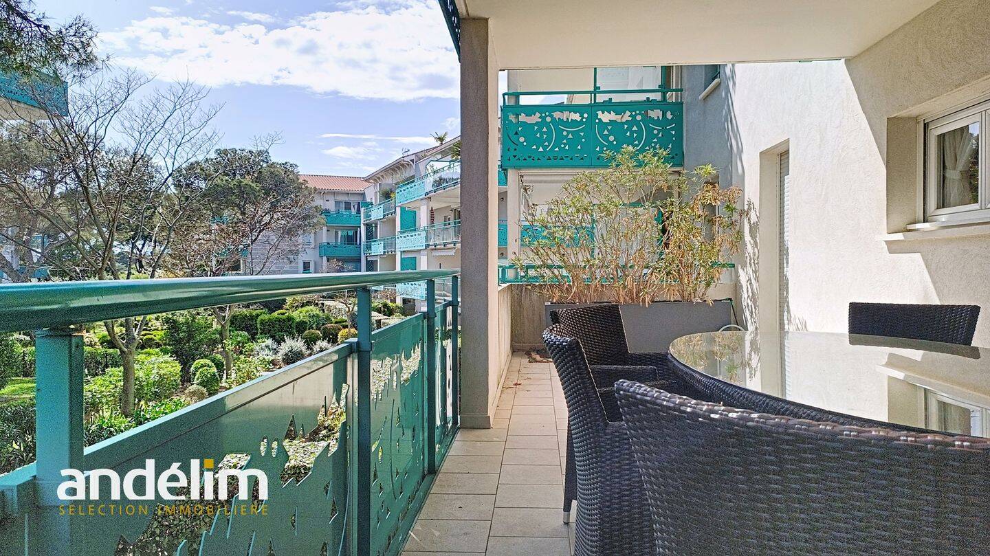 Appartement 2 pièces 53 m² · à Saint-Raphaël · 52,8 m² · 355 000 €