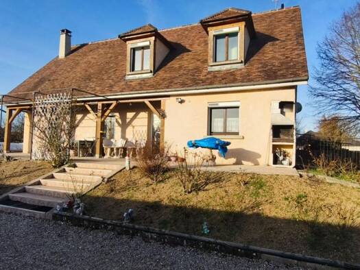 Maison à vendre 249 000 € 5 pièces 3 chambres 151 m² 2 085 m² de terrain Maizières-la-Grande-Paroisse 10510