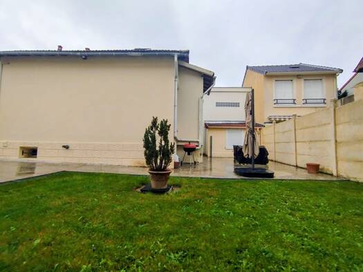 Maison à vendre 450 000 € 4 pièces 3 chambres 80 m² 235 m² de terrain Béranger-Savoie Châtillon 92320