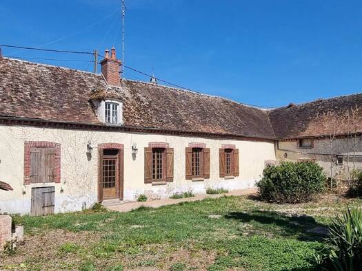 Maison de plain-pied à vendre 89 000 € 3 pièces 1 chambre 90,1 m² Soligny-les-Étangs 10400