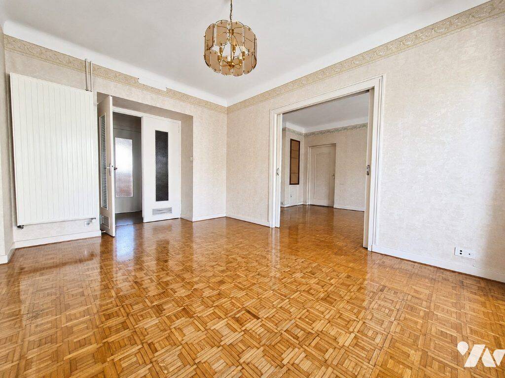 Appartement 4 pièces 90 m² · à Chambéry · 89,5 m² · 220 000 €