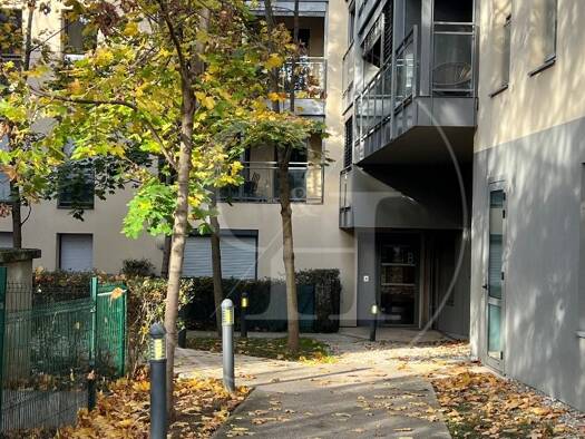 Appartement à vendre 269 500 € 2 pièces 1 chambre 42 m² Étage 2/3 Centre Écully 69130