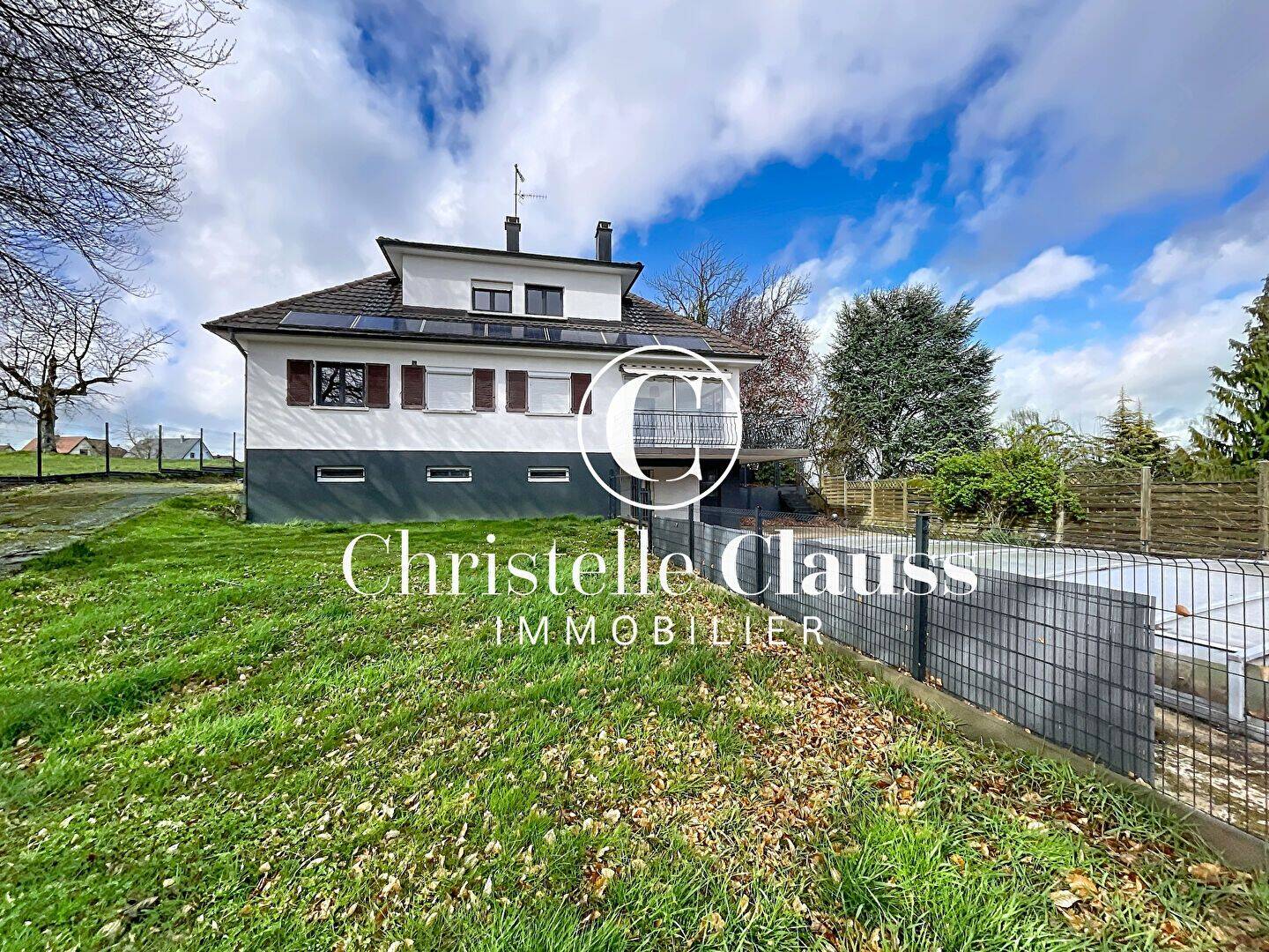 Maison 8 pièces 179 m² · à Riespach · 179 m² · 349 800 €