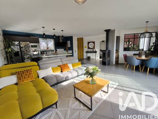 Maison de plain-pied à vendre 435 000 € 6 pièces 4 chambres 117 m² 800 m² de terrain Ayguemorte-les-Graves 33640