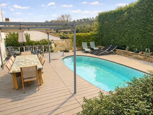 Maison à vendre 259 000 € 5 pièces 4 chambres 134 m² 577 m² de terrain Ouest Saint-Martin-de-Valgalgues 30520