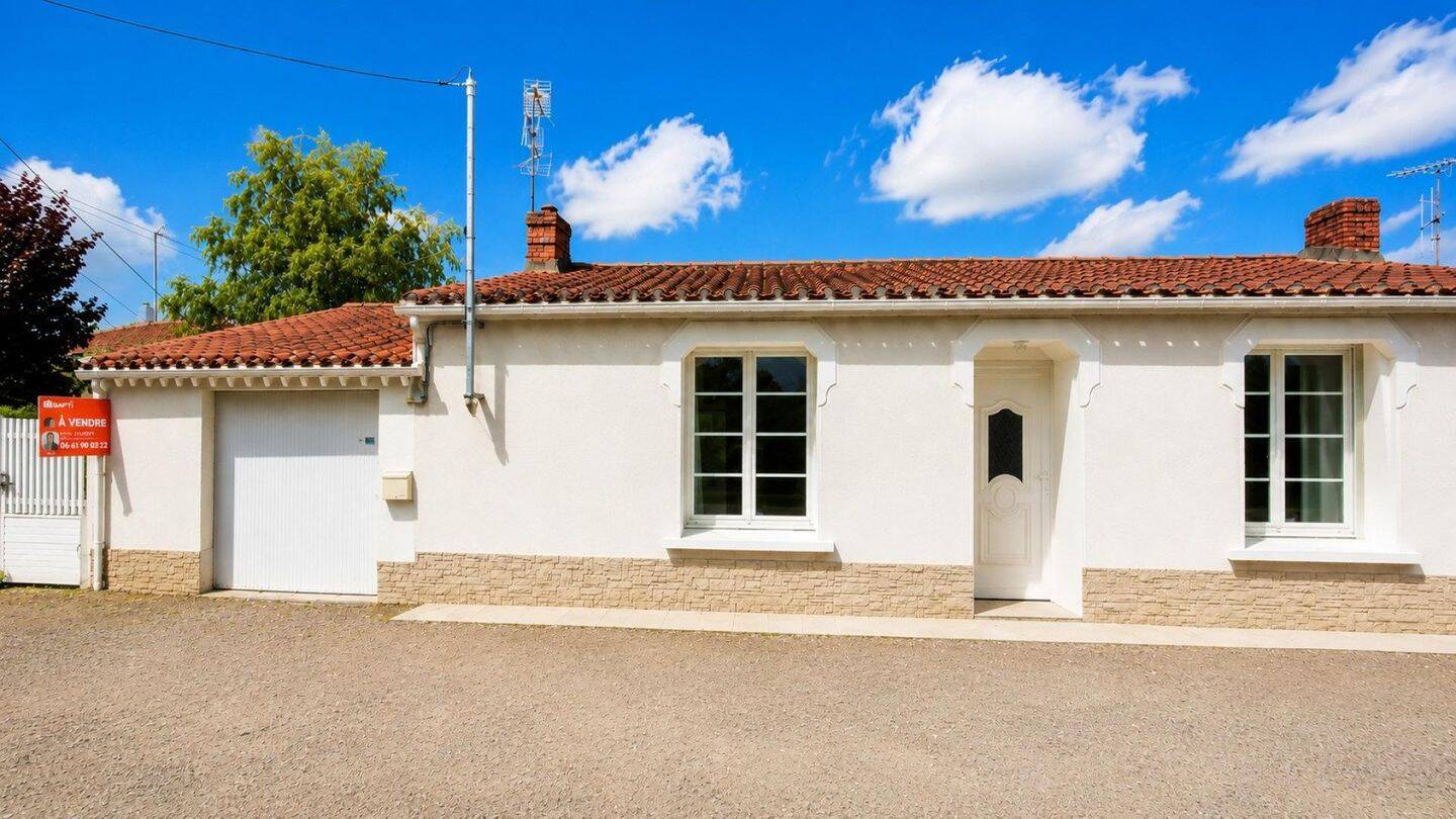 Maison 5 pièces 102 m² · à Grosbreuil · 102 m² · 227 000 €