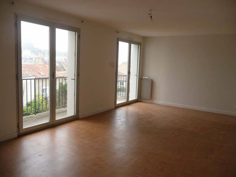 Appartement 4 pièces 107 m² · à Poitiers · 106,7 m² · 1 200 €/mois