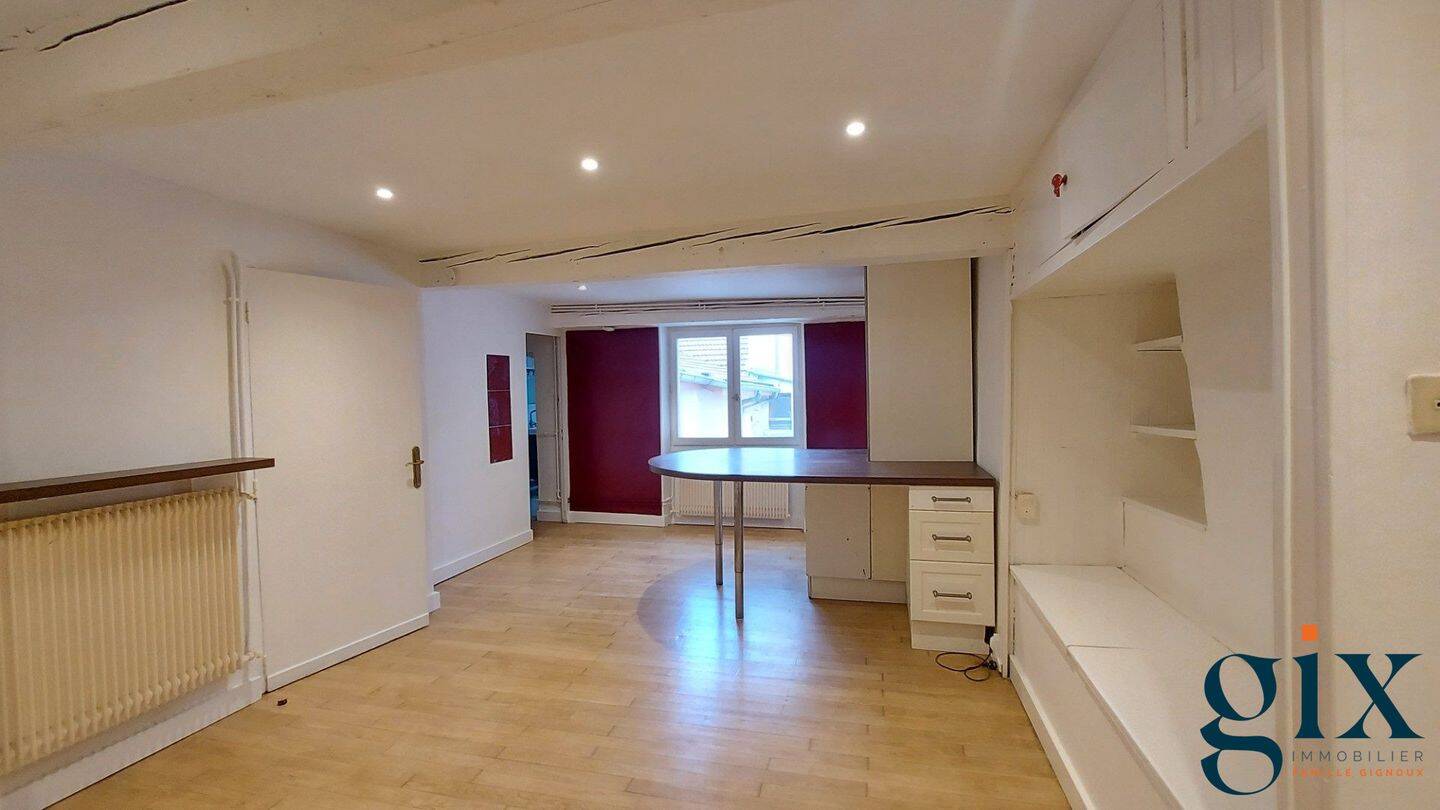 Appartement 3 pièces 66 m² · à Grenoble · 65,6 m² · 800 €
