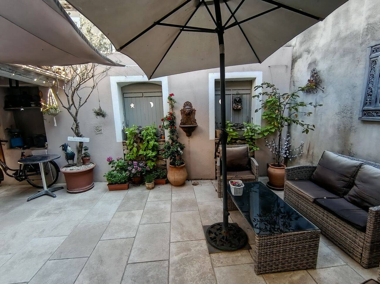 Maison 6 pièces 157 m² · à Alleins · 157,4 m² · 465 000 €