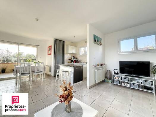 Appartement à vendre 143 500 € 3 pièces 2 chambres 65 m² Étage 1/1 Saint-Sulpice-la-Pointe 81370