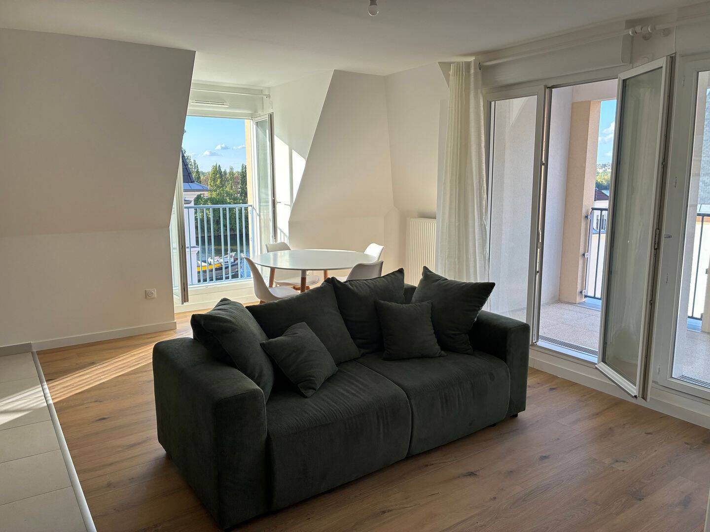 Appartement 2 pièces 48 m² · à Puteaux · 48 m² · 1 400 €/mois