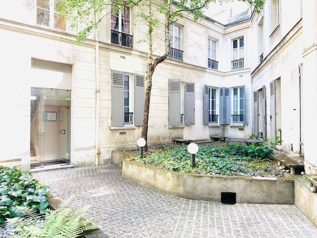 Appartement 2 pièces 36 m² · à Paris 7ème · 36 m² · 1 313 €/mois