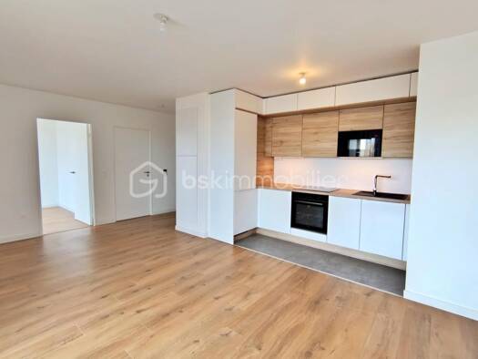 Appartement à vendre 262 000 € 2 pièces 1 chambre 52 m² Étage 1/4 Saint-Cyr-l'École 78210