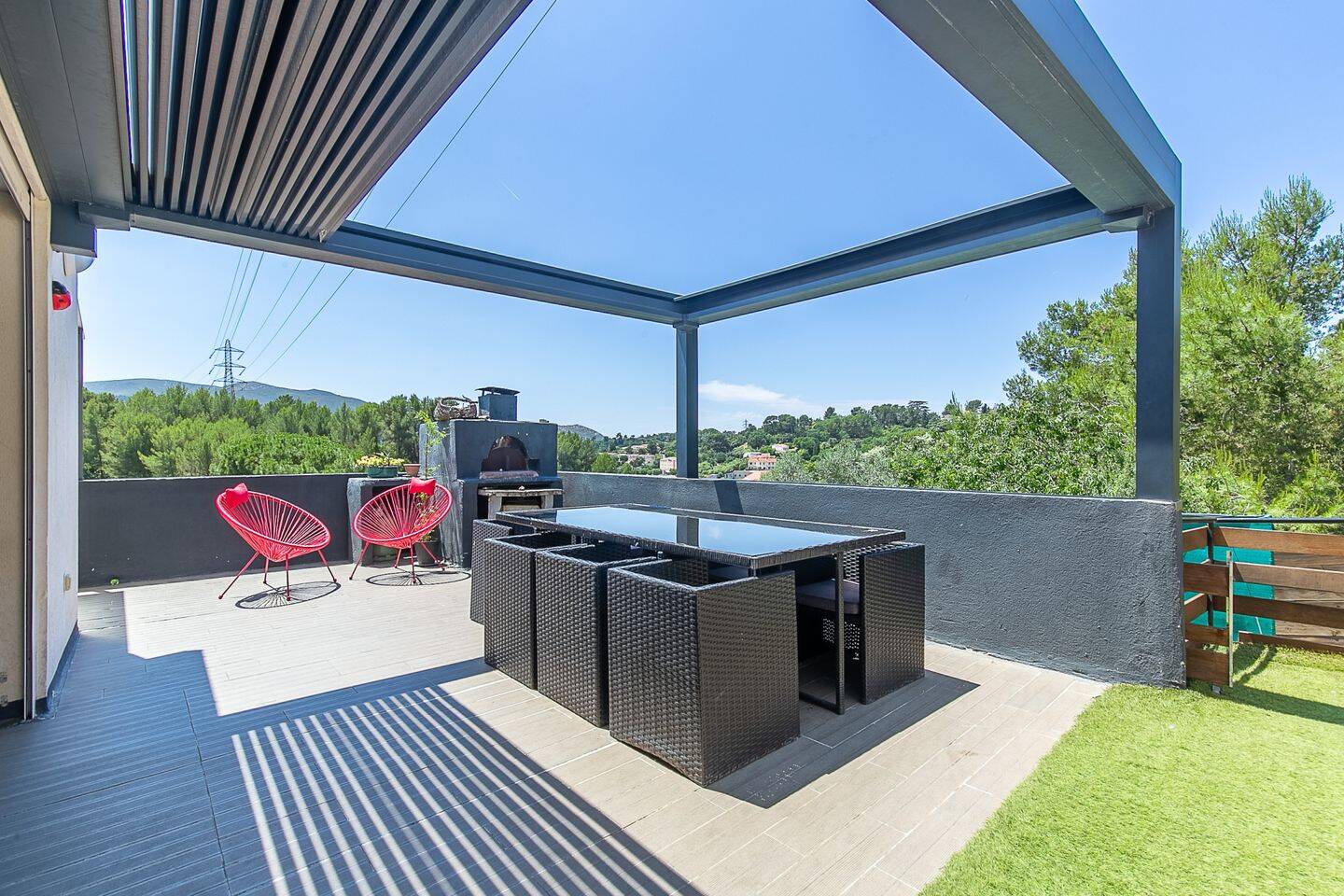 Maison 6 pièces 206 m² · à Marseille 11ème Arrondissement · 206 m² · 959 000 €