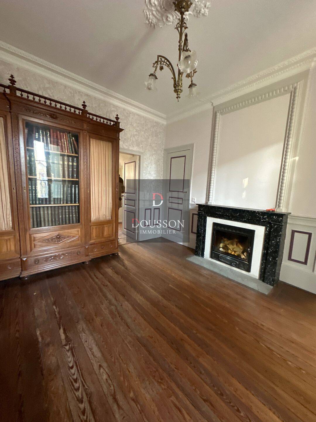 Maison 6 pièces 180 m² · à Le Teil · 180 m² · 235 000 €