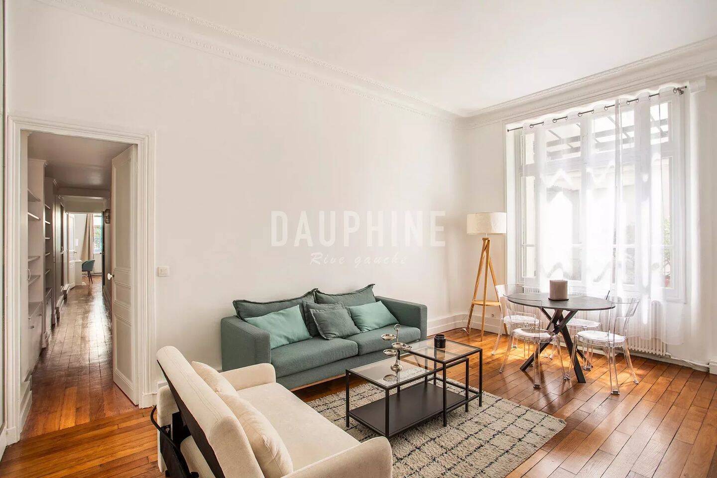 Appartement 2 pièces 61 m² · à Paris 7ème Arrondissement · 60,8 m² · 2 650 €