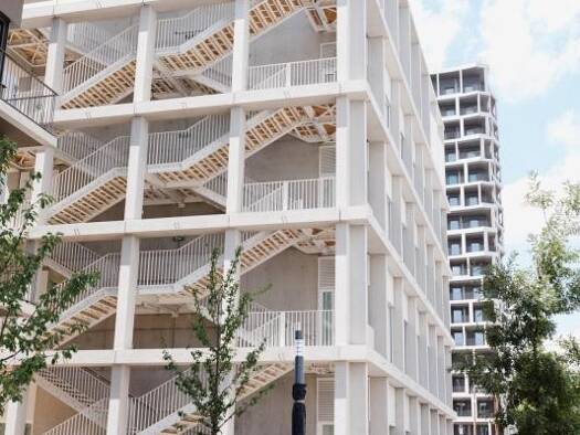 Espace bureau à vendre 1 096 650 € 487 m² de bureaux divisible à partir de 243 m² Perrache Lyon 2ème arrondissement 69002