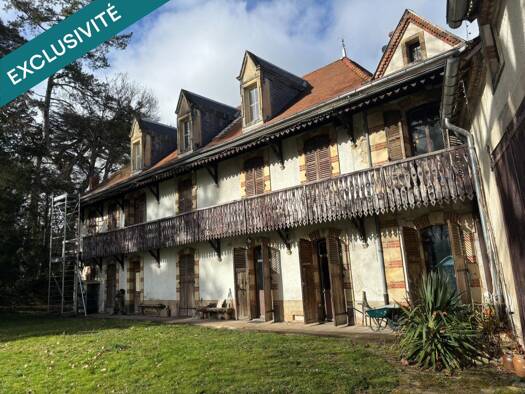 Maison à vendre 395 000 € 15 pièces 11 chambres 424 m² 22 200 m² de terrain Saint-Gérand-le-Puy 03150