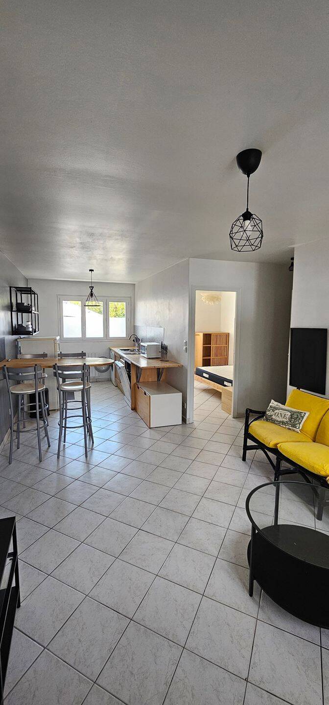 Appartement 2 pièces 40 m² · à Lyon 8ème Arrondissement · 40 m² · 850 €/mois