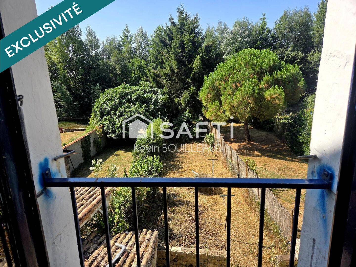 Maison 6 pièces 100 m² · à Pamproux · 100 m² · 40 000 €