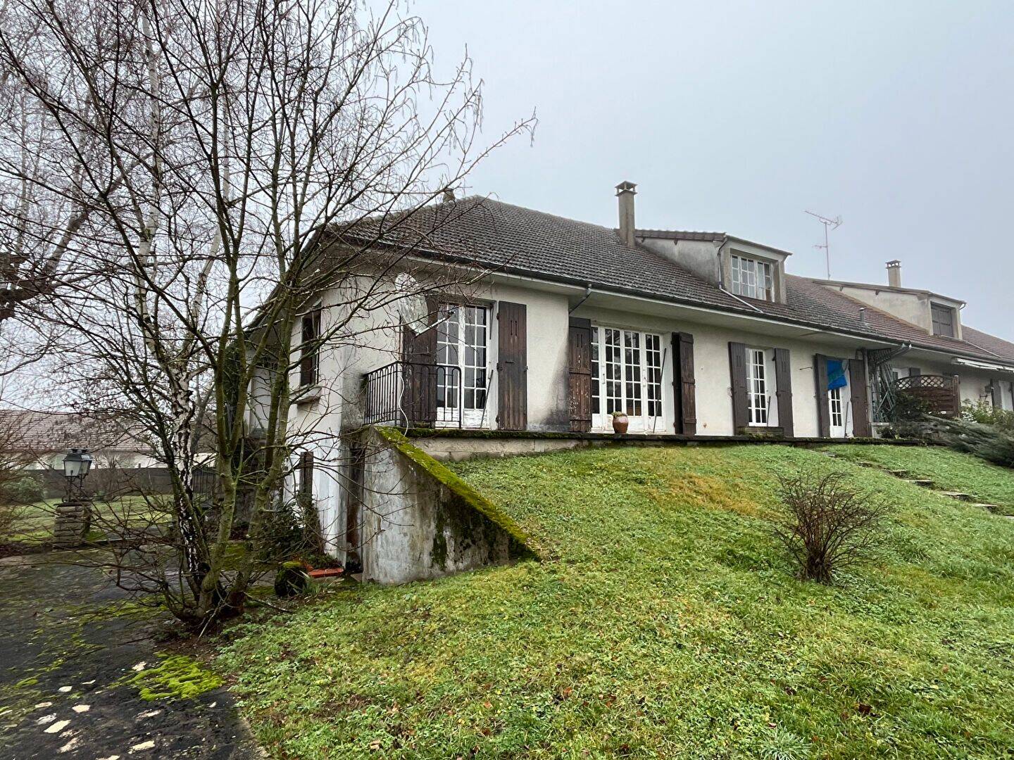 Maison 7 pièces 216 m² · à Pougues-les-Eaux · 215,6 m² · 155 000 €