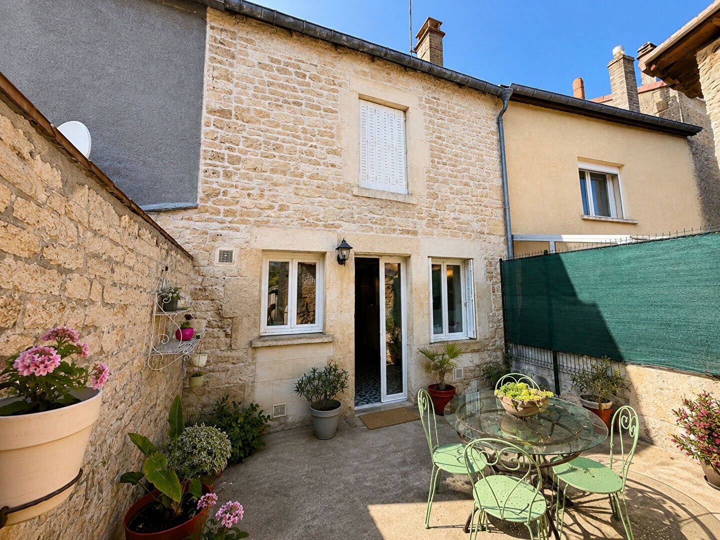 Maison 3 pièces 97 m² · à Biesles · 97 m² · 105 000 €