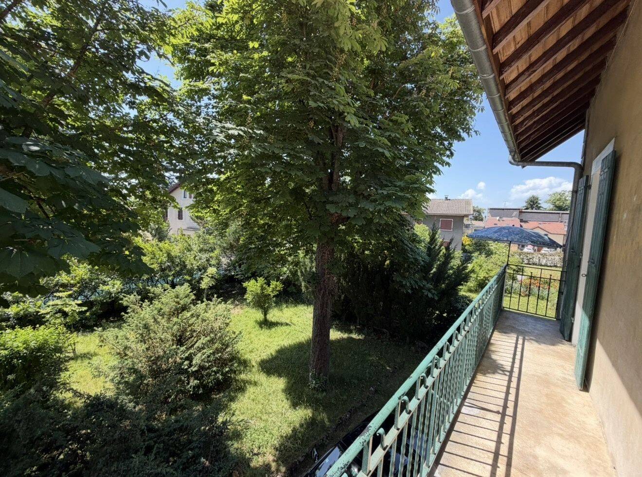 Appartement 6 pièces 111 m² · à Gaillard · 111 m² · 570 000 €