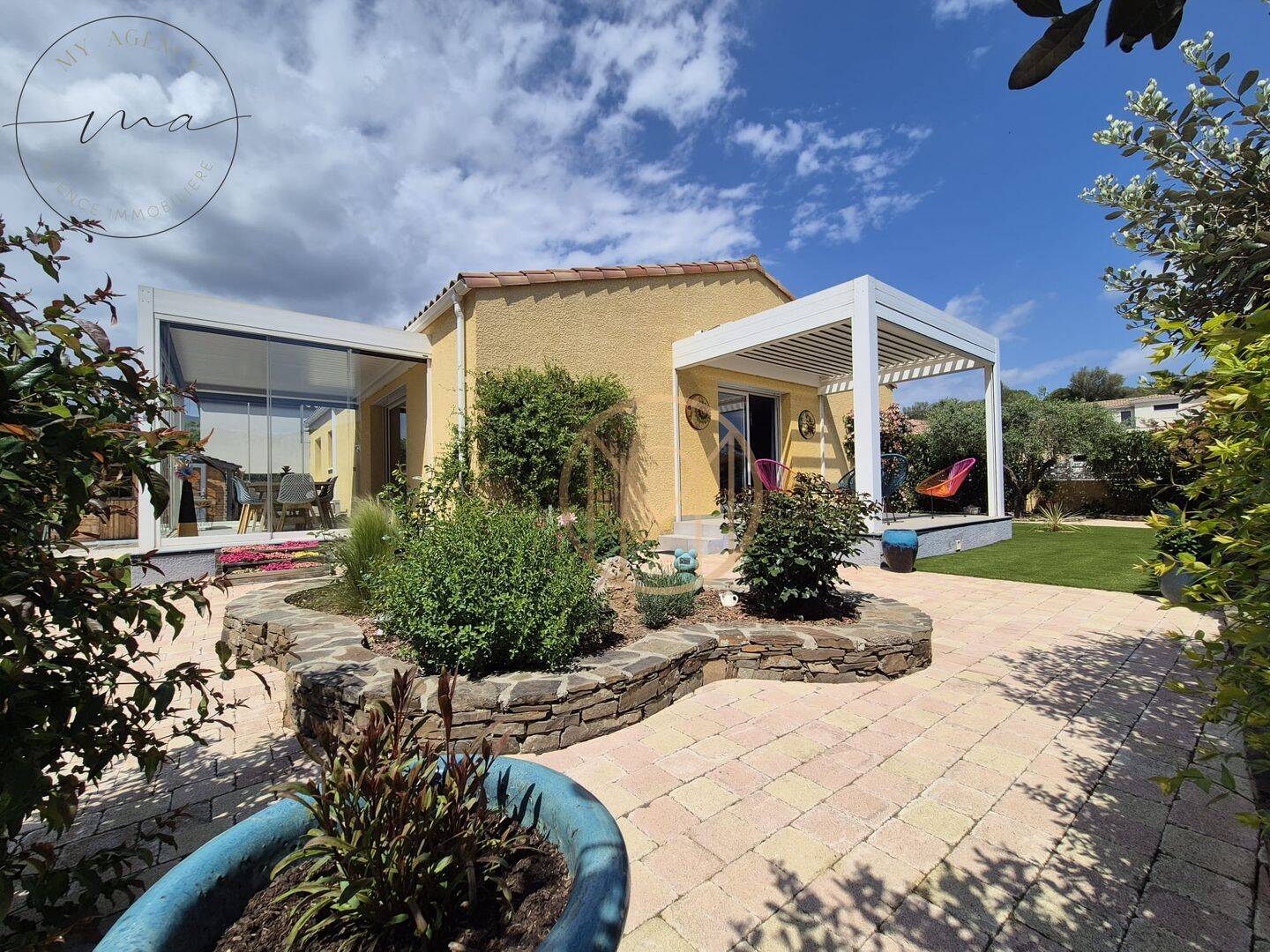 Maison 4 pièces 101 m² · à Saint-Chinian · 101 m² · 275 000 €