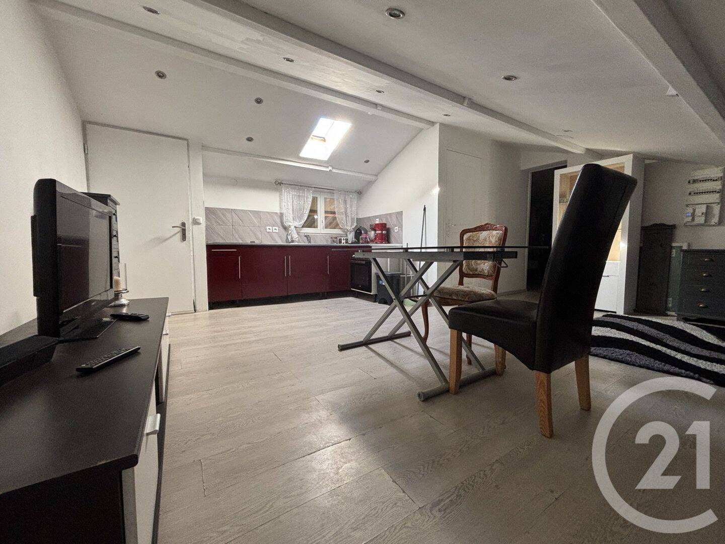 Maison 4 pièces 126 m² · à Saint-Maximin-la-Sainte-Baume · 126,5 m² · 685 000 €