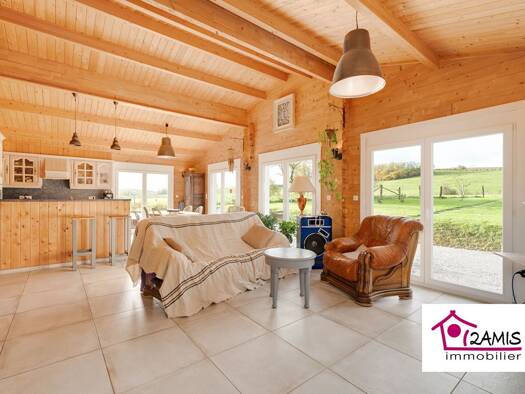 Maison de plain-pied à vendre 299 000 € 5 pièces 3 chambres 117 m² 1 462 m² de terrain Tantonville 54116