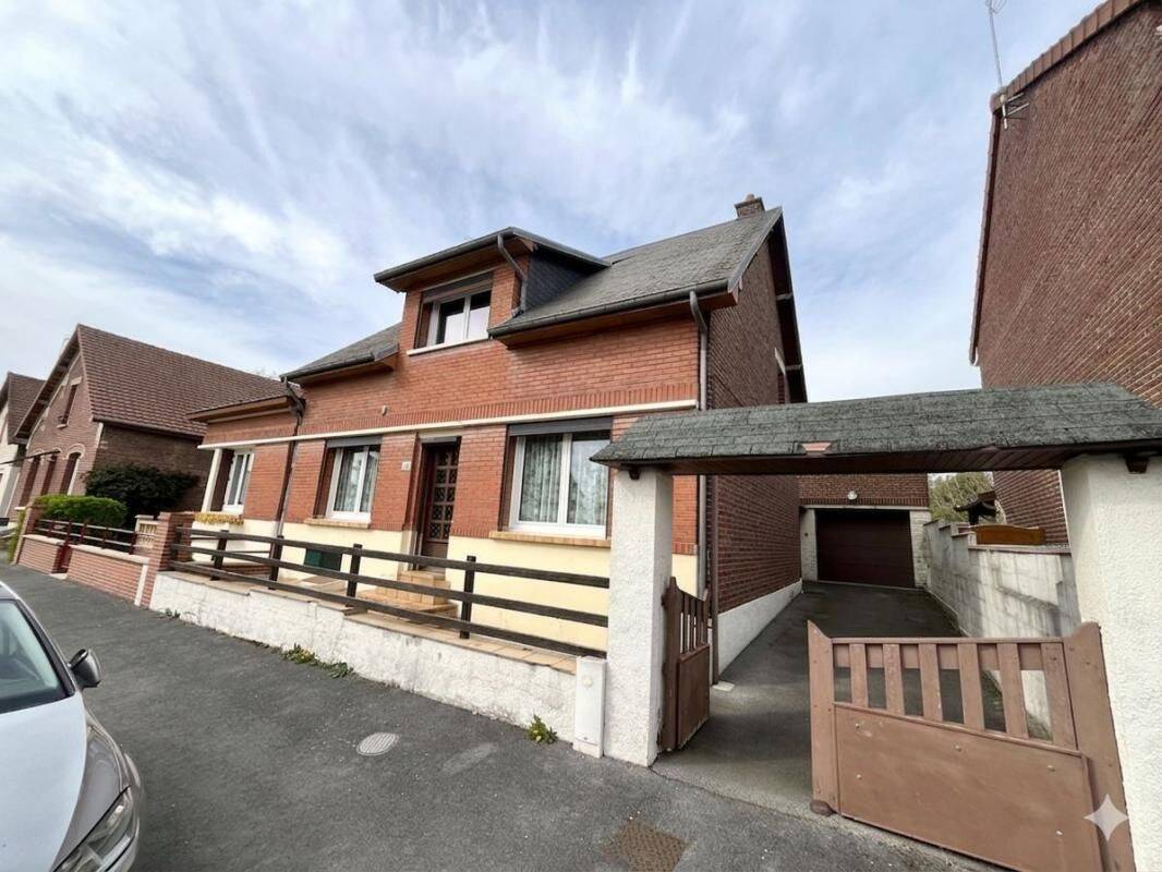 Maison 3 pièces 100 m² · à Tergnier · 100 m² · 102 000 €