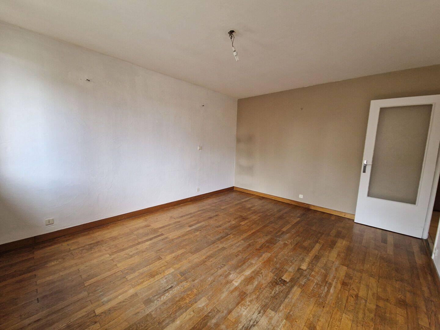 Appartement 2 pièces 67 m² · à Saint-Étienne · 67 m² · 445 €