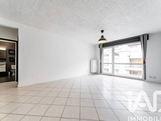 Appartement à vendre 145 000 € 2 pièces 1 chambre 53 m² Étage 3/5 Sablon Metz 57000