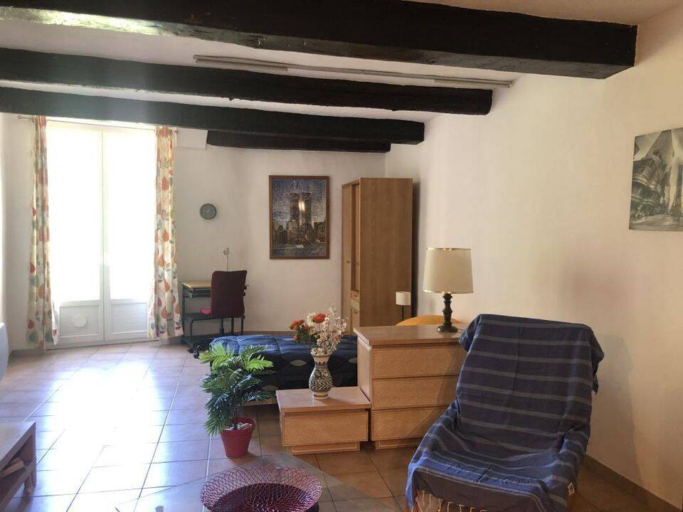 Appartement 1 pièce 48 m² · à Toulon · 48 m² · 580 €/mois