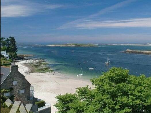 Terrain à vendre 73 080 € 755 m² de terrain Saint-Pabu 29830