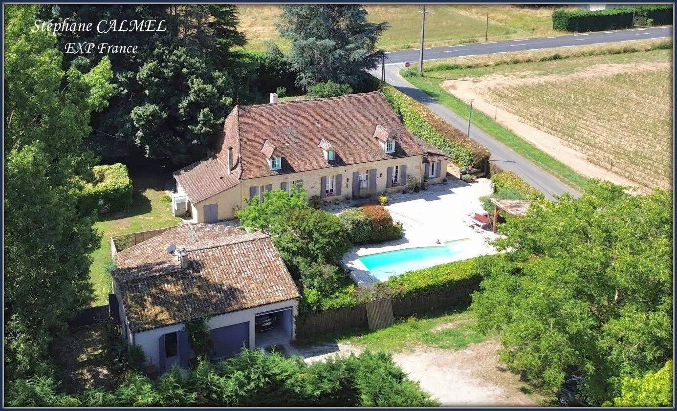 Maison 14 pièces 305 m² · à Lamonzie-Saint-Martin · 305 m² · 399 000 €