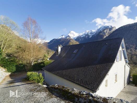 Maison à vendre 247 000 € 5 pièces 3 chambres 116 m² 697 m² de terrain Eaux-Bonnes 64440