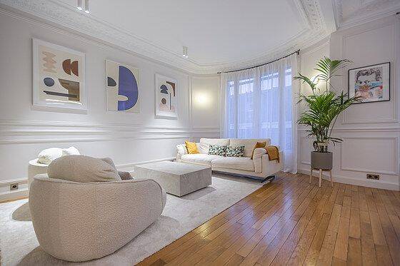 Appartement 4 pièces 86 m² · à Paris 4ème Arrondissement · 86 m² · 7 990 €/mois