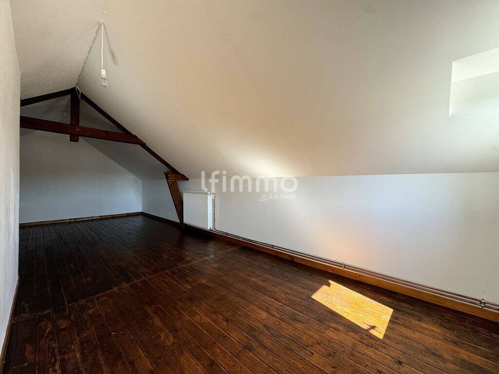 Maison 6 pièces 103 m² · à Livarot-Pays-d'Auge · 103 m² · 179 700 €